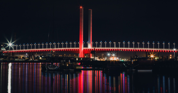 Australia turns red for Red Cross