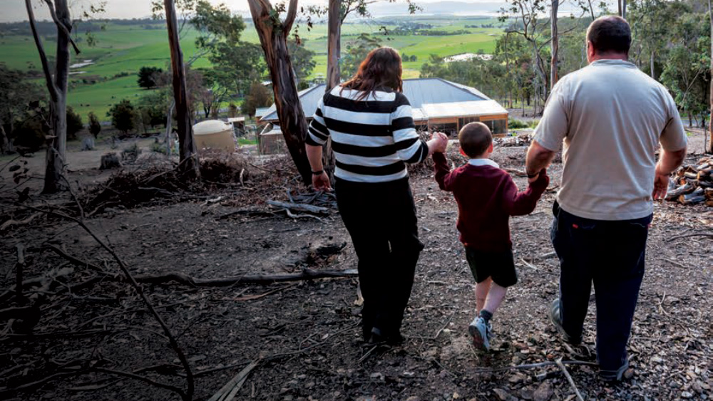 Returning home and coping after a crisis